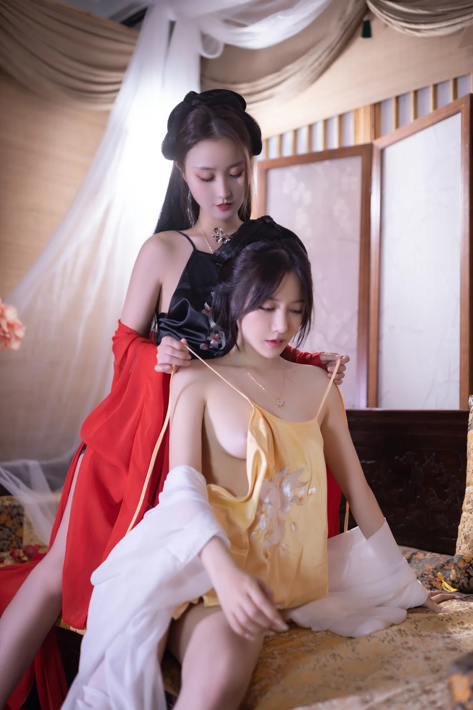 鱼子酱Fish - 双人古装 [154P-1.27GB]  tg@simisebaisi 【丝足阁】063.webp
